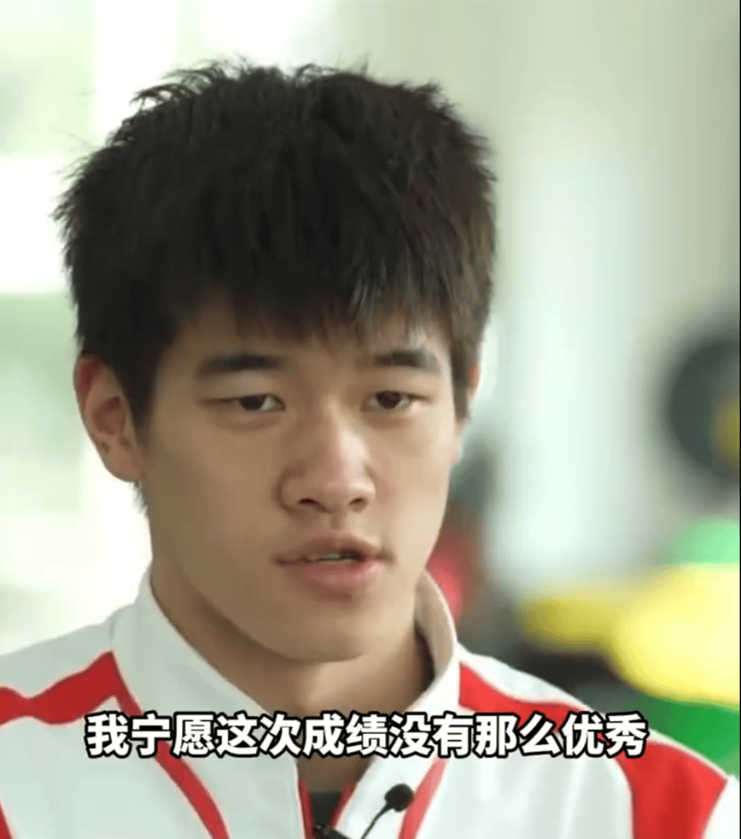 全网傻眼！潘展乐突然做出这个举动！网友却说人间清醒！