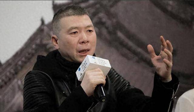冯小刚直言：她太能装了，永远都红不了，更别提拿奖了