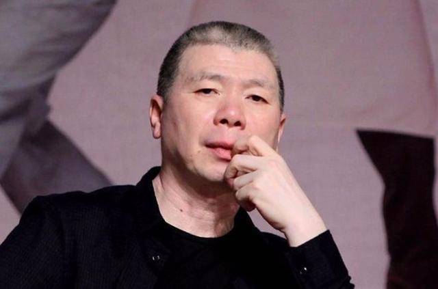 冯小刚直言：她太能装了，永远都红不了，更别提拿奖了